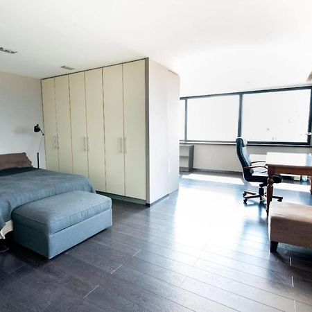 Luxury Loft By Boy Apartment พาทรา ภายนอก รูปภาพ